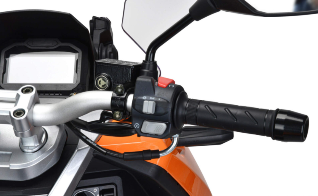 Скутер MOTOLAND (МОТОЛЕНД) T-MAX 150 в Муроме