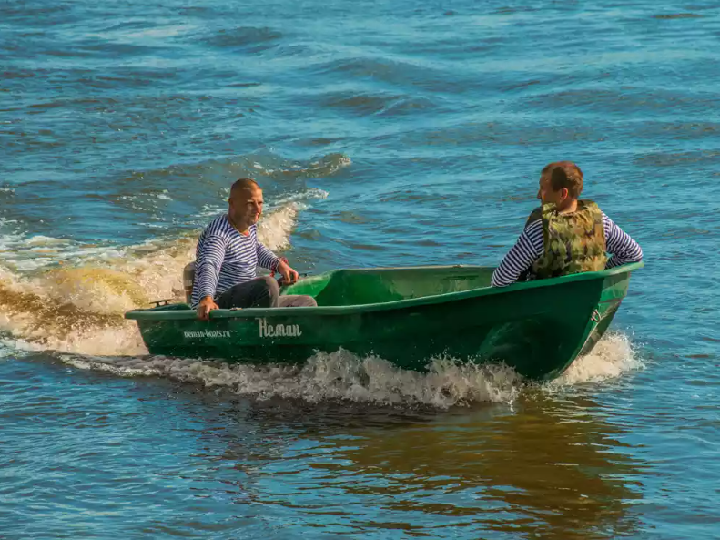 Стеклопластиковая лодка Neman-340 (тримаран) в Муроме