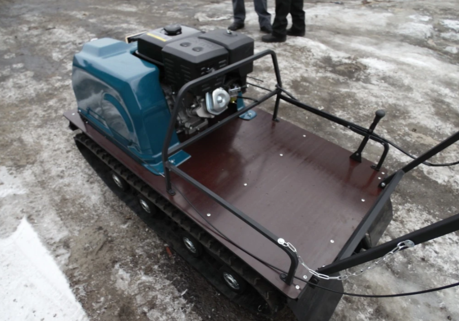 Мотобуксировщик AhtaR LR13 с реверс-вариатором Буран (задний ход) в Муроме