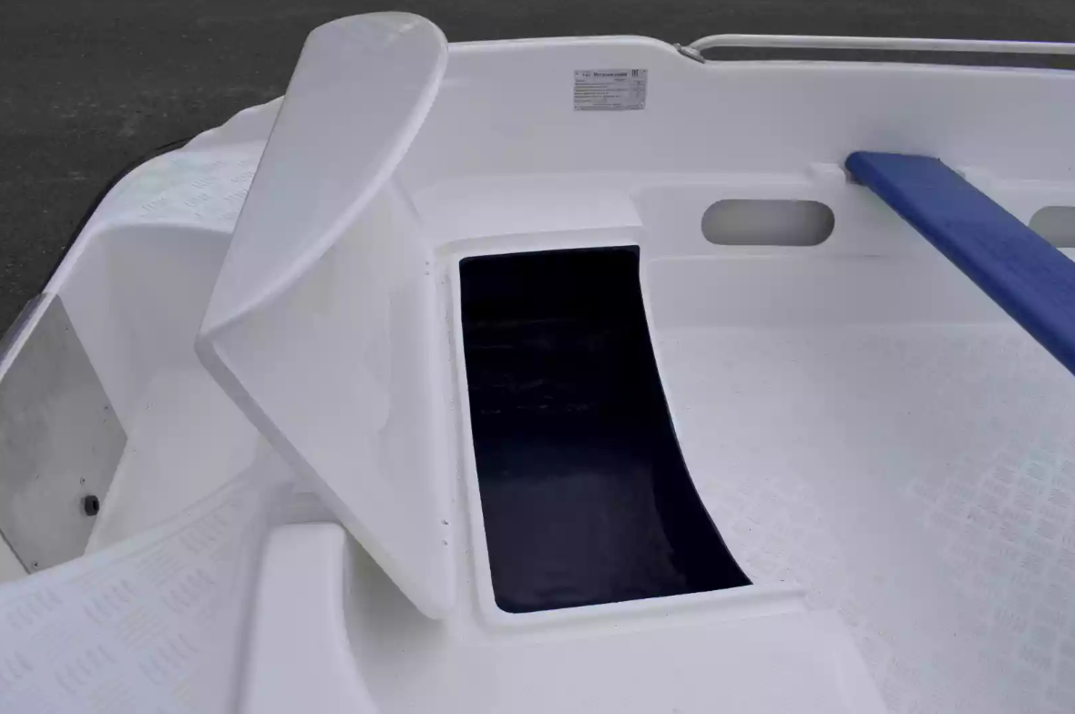 Стеклопластиковая лодка Пингвин New (тримаран) в Муроме