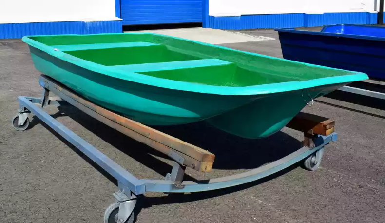 Стеклопластиковая лодка Старт (тримаран) в Муроме