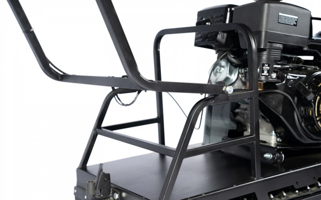 Мотобуксировщик БУРЛАК-M2 LFK 15 л.с. с эл/зап (передний привод, катки) в Муроме