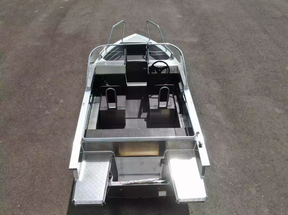 Алюминиевая лодка  Неман-400 DCM NEW в Муроме