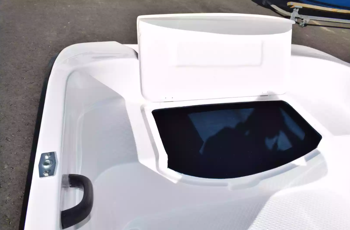 Стеклопластиковая лодка Пингвин (тримаран) в Муроме