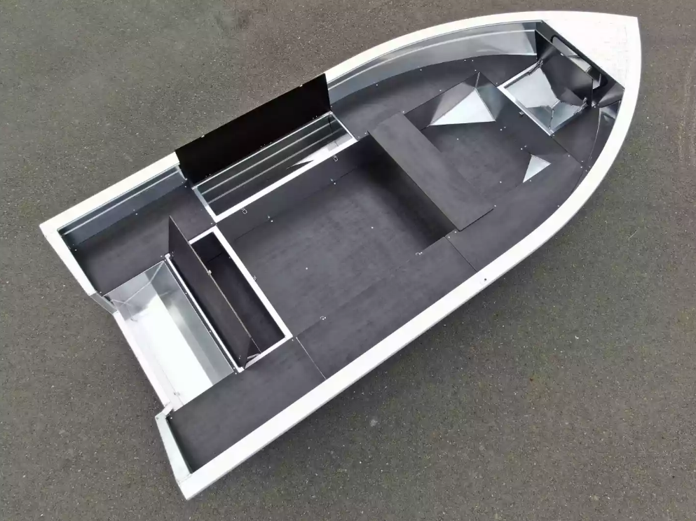 Алюминиевая лодка  Неман-420 в Муроме