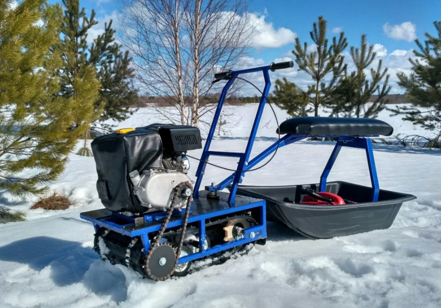 Мини-мотобуксировщик Альбатрос-М с фарой в Муроме